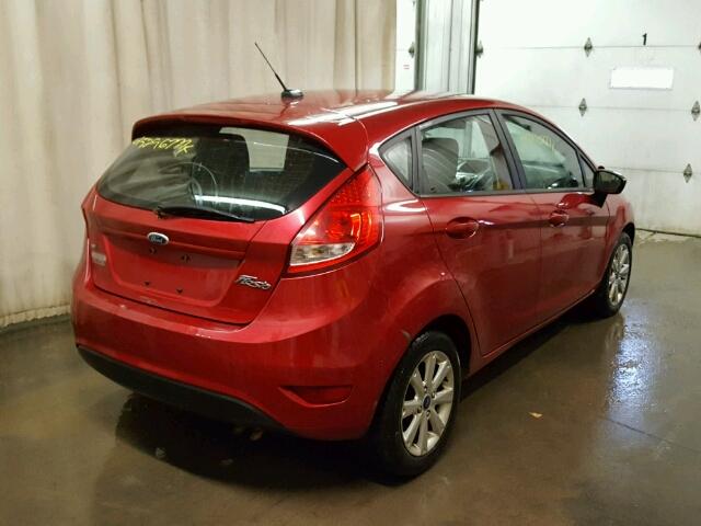 3FADP4EJ5BM233853 - 2011 FORD FIESTA RED photo 4