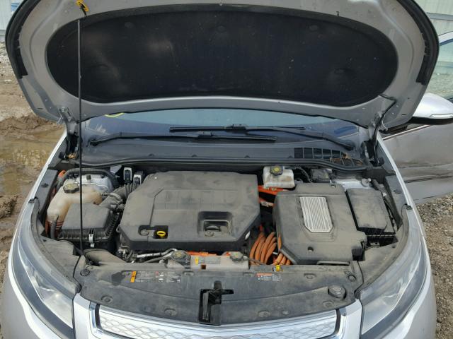 1G1RA6E47DU129587 - 2013 CHEVROLET VOLT SILVER photo 7