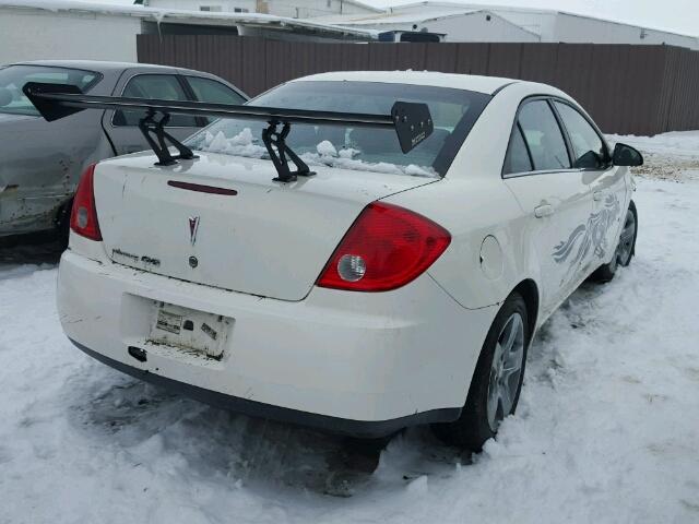 1G2ZG57B384173561 - 2008 PONTIAC G6 WHITE photo 4