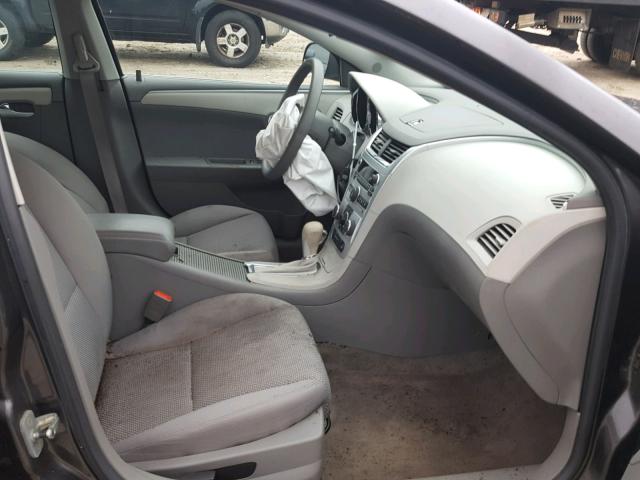 1G1ZB5E1XBF154188 - 2011 CHEVROLET MALIBU LS მწვანე ფოტო 5