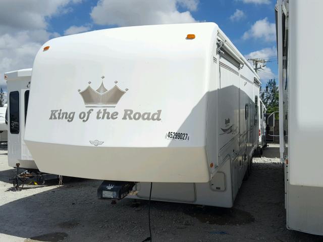 1DRRF3531YB076219 - 2000 KING 32FT WHITE photo 2