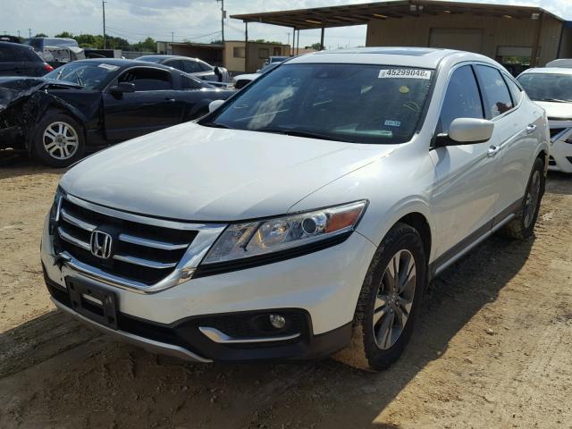 5J6TF1H5XDL000037 - 2013 HONDA CROSSTOUR WHITE photo 2