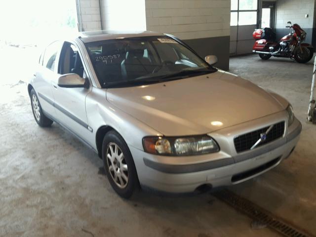 YV1RS61N112002354 - 2001 VOLVO S60 SILVER photo 1