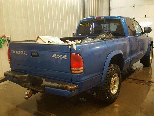 1B7GG22N0YS581496 - 2000 DODGE DAKOTA BLUE photo 4