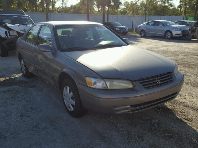 4T1BG22K9WU277287 - 1998 TOYOTA CAMRY TAN photo 1