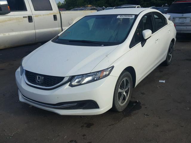 2HGFB2F79FH548475 - 2015 HONDA CIVIC SE WHITE photo 2