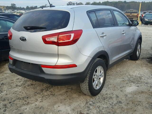 KNDPB3A21B7013974 - 2011 KIA SPORTAGE L SILVER photo 4