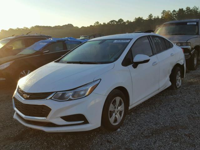 1G1BC5SM8H7101134 - 2017 CHEVROLET CRUZE LS WHITE photo 2