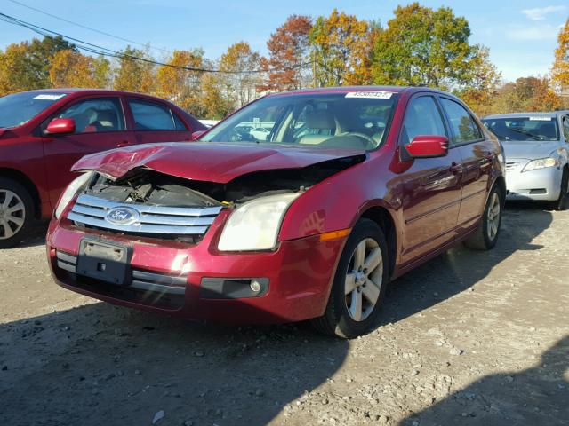 3FAHP07Z78R126134 - 2008 FORD FUSION SE RED photo 2