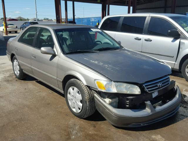 4T1BG22K21U018231 - 2001 TOYOTA CAMRY CE GRAY photo 1