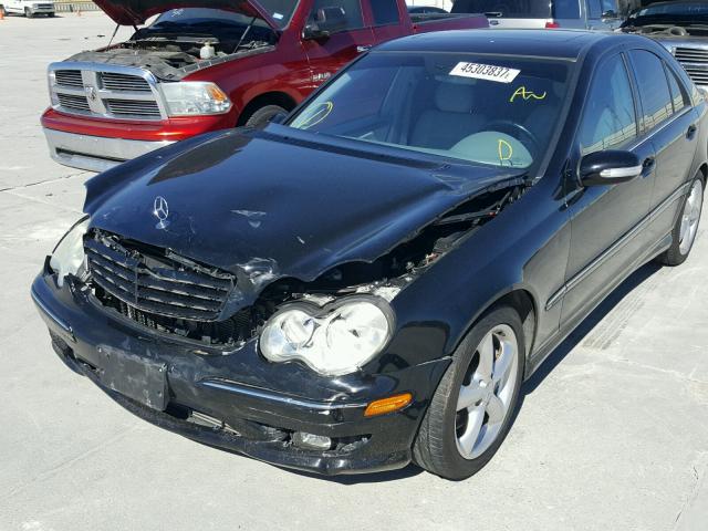 WDBRF40J25F611642 - 2005 MERCEDES-BENZ C 230K SPO BLACK photo 2