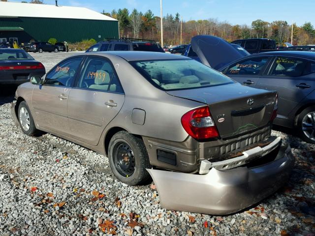 4T1BE32K84U818385 - 2004 TOYOTA CAMRY LE GOLD photo 3