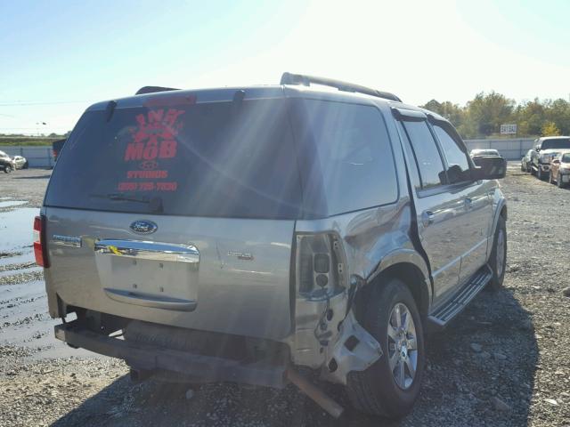 1FMFU16528LA24670 - 2008 FORD EXPEDITION SILVER photo 4