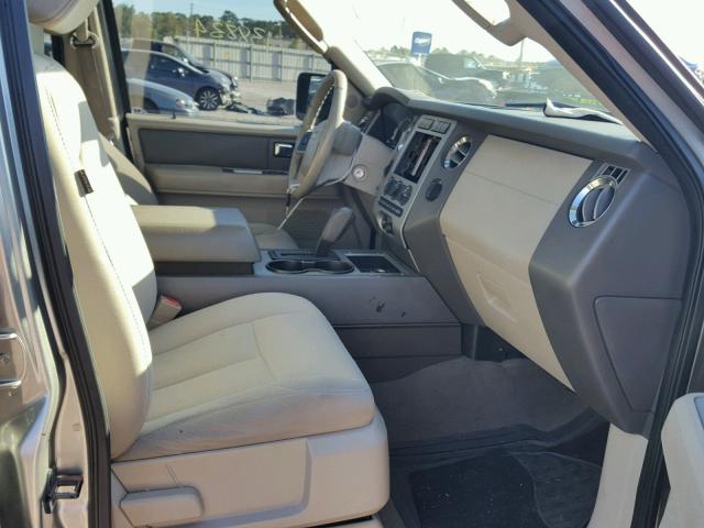 1FMFU16528LA24670 - 2008 FORD EXPEDITION SILVER photo 5