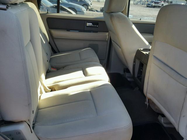 1FMFU16528LA24670 - 2008 FORD EXPEDITION SILVER photo 6