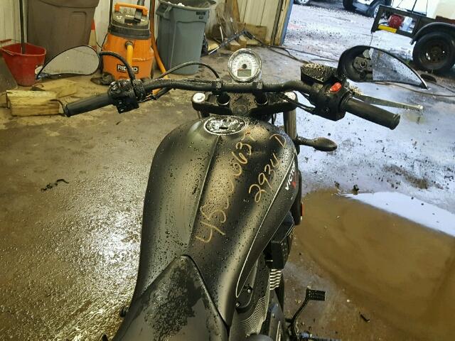 5VPLB36N6F3039695 - 2015 VICTORY MOTORCYCLES GUNNER BLACK photo 5