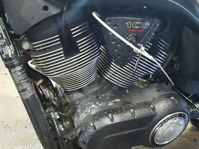 5VPLB36N6F3039695 - 2015 VICTORY MOTORCYCLES GUNNER BLACK photo 7