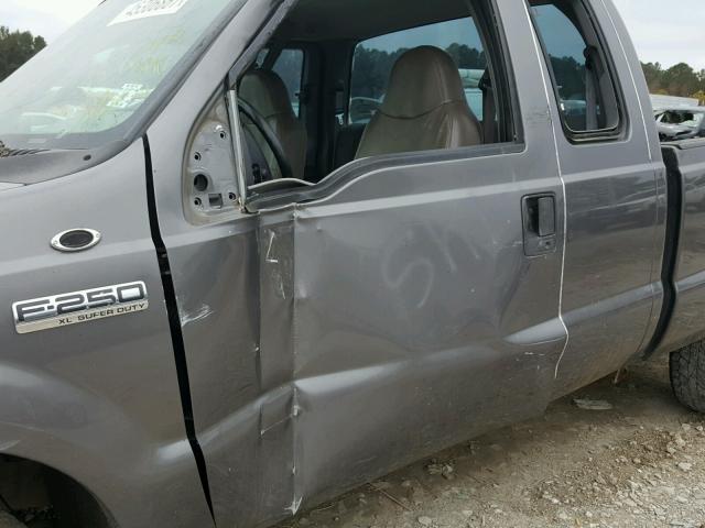 1FTNX20545ED06525 - 2005 FORD F250 GRAY photo 9