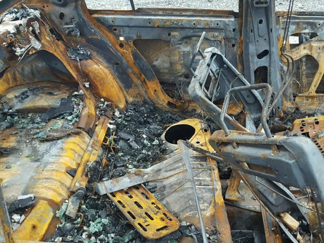 1LNHM87A21Y652203 - 2001 LINCOLN LS 烧焦的 照片 6