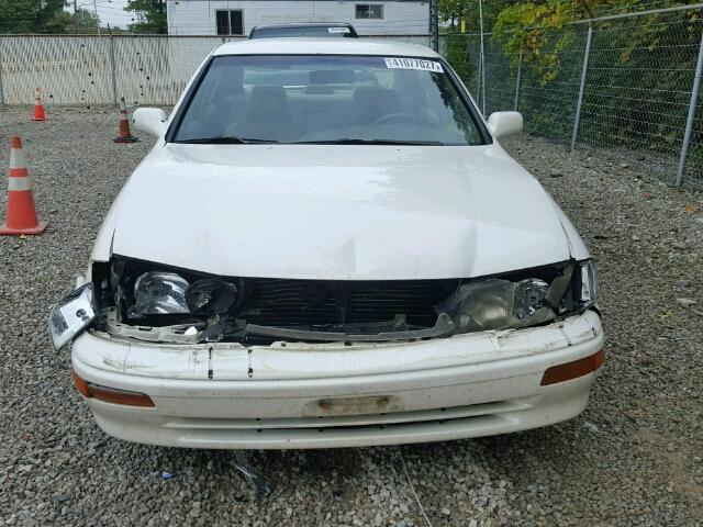 4T1BF12B5TU122339 - 1996 TOYOTA AVALON WHITE photo 9