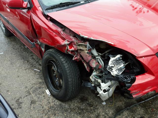 KNADE223X96524866 - 2009 KIA RIO RED photo 9