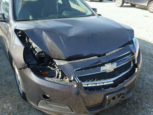 1G11A5SA5DF284676 - 2013 CHEVROLET MALIBU LS GRAY photo 9