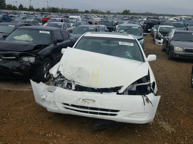 4T1BE32K54U297853 - 2004 TOYOTA CAMRY LE WHITE photo 9
