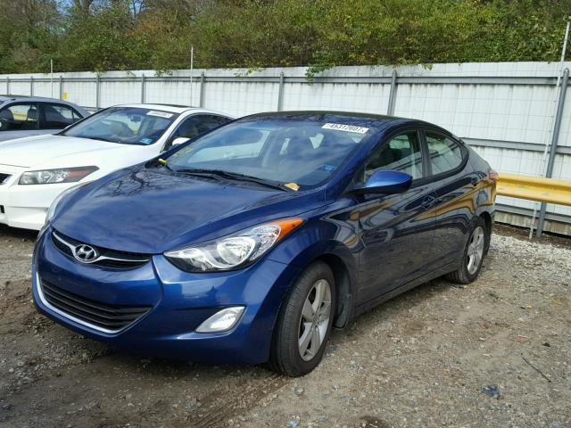 KMHDH4AE1DU790821 - 2013 HYUNDAI ELANTRA GL BLUE photo 2