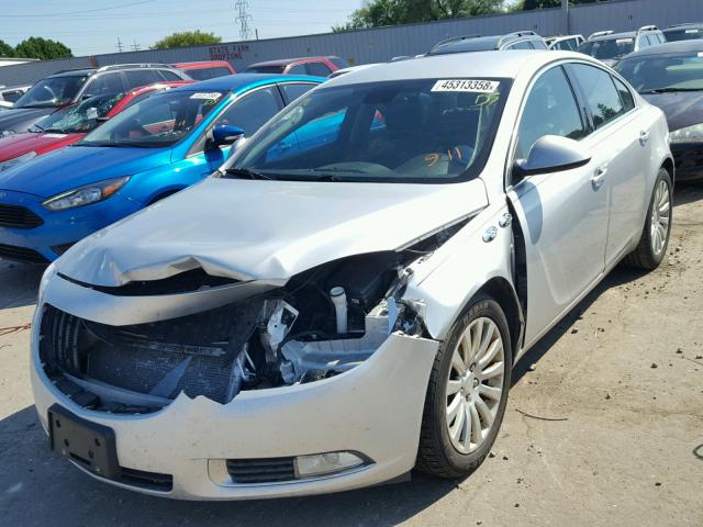 W04GR5EC3B1060723 - 2011 BUICK REGAL CXL SILVER photo 2