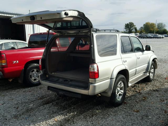 JT3HN87RX20368345 - 2002 TOYOTA 4RUNNER LI SILVER photo 4