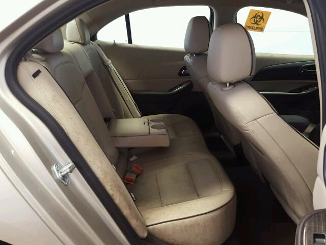 1G11E5SA0GF140025 - 2016 CHEVROLET MALIBU LIM 金色 照片 6