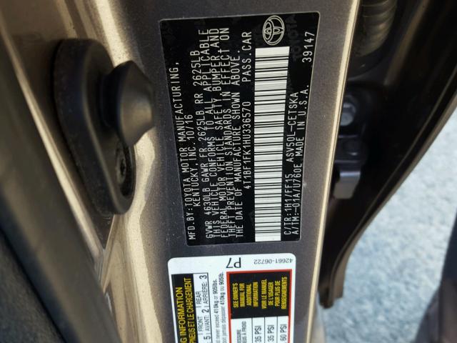 4T1BF1FK1HU336570 - 2017 TOYOTA CAMRY GRAY photo 10