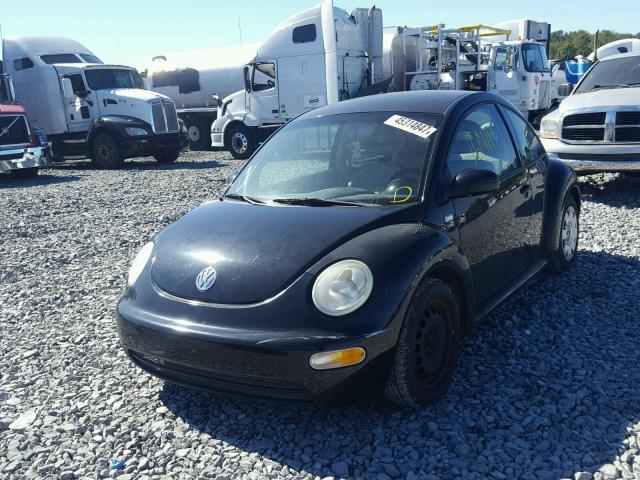 3VWBB21C72M400383 - 2002 VOLKSWAGEN NEW BEETLE შავი ფოტო 2