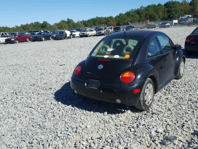 3VWBB21C72M400383 - 2002 VOLKSWAGEN NEW BEETLE შავი ფოტო 4
