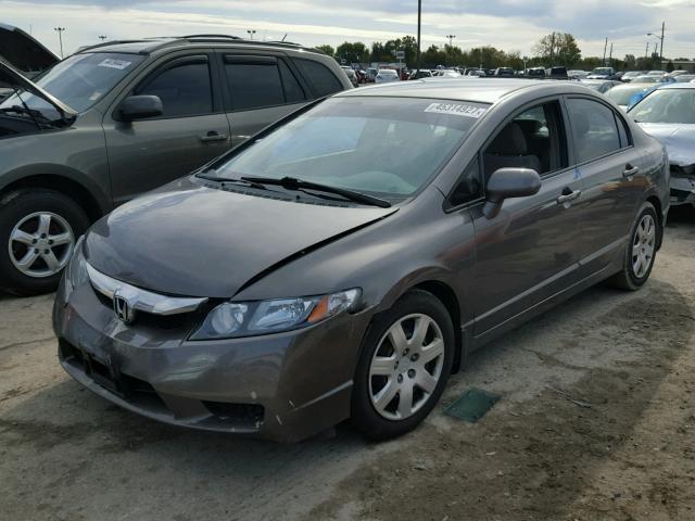 19XFA16509E032032 - 2009 HONDA CIVIC LX GRAY photo 2