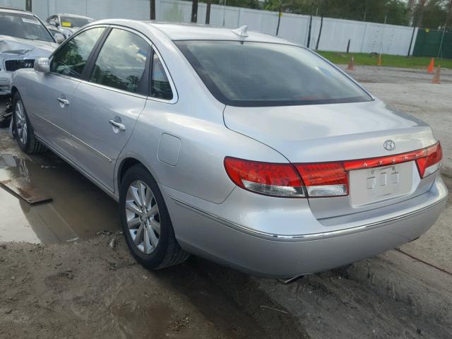 KMHFC46F39A360337 - 2009 HYUNDAI AZERA SE SILVER photo 3