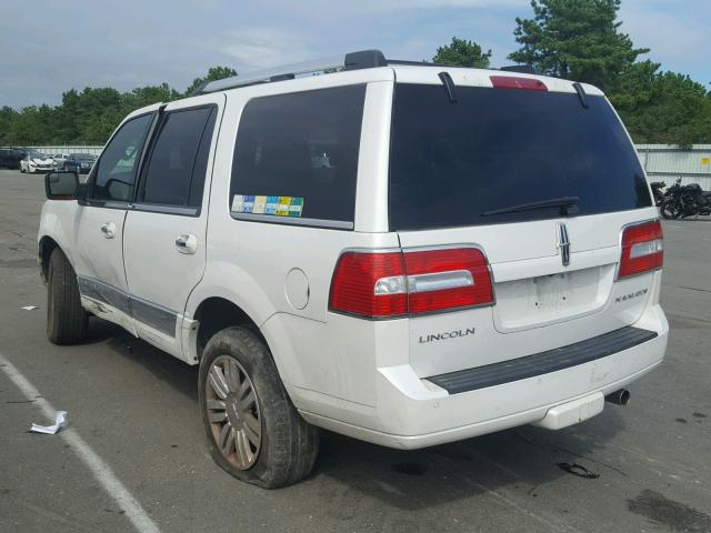 5LMJJ2J51CEL00962 - 2012 LINCOLN NAVIGATOR WHITE photo 3