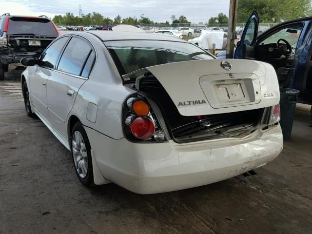 1N4AL11D02C263079 - 2002 NISSAN ALTIMA BAS WHITE photo 3