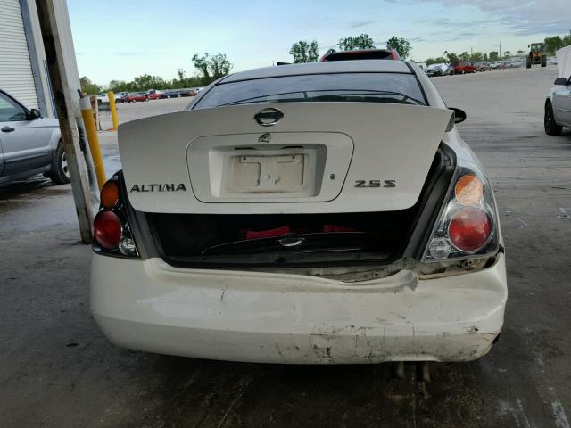 1N4AL11D02C263079 - 2002 NISSAN ALTIMA BAS WHITE photo 9