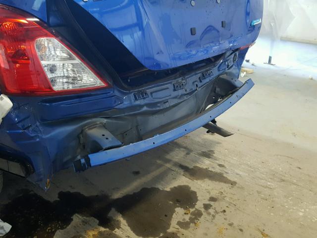 3N1CN7AP6GL862190 - 2016 NISSAN VERSA BLUE photo 9