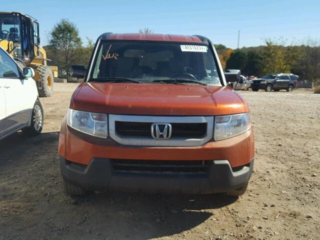 5J6YH2H78BL004852 - 2011 HONDA ELEMENT EX ORANGE photo 9