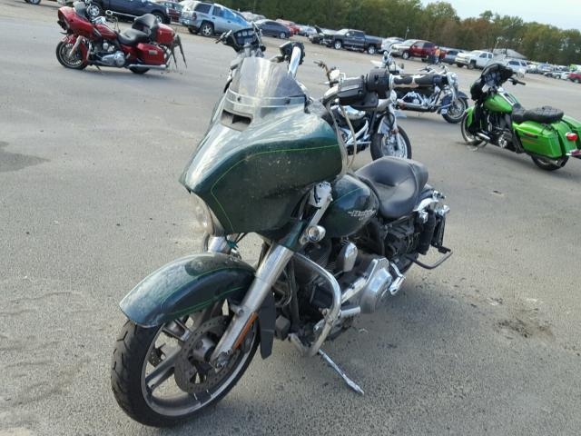 1HD1KRM17FB606784 - 2015 HARLEY-DAVIDSON FLHXS STRE GREEN photo 2