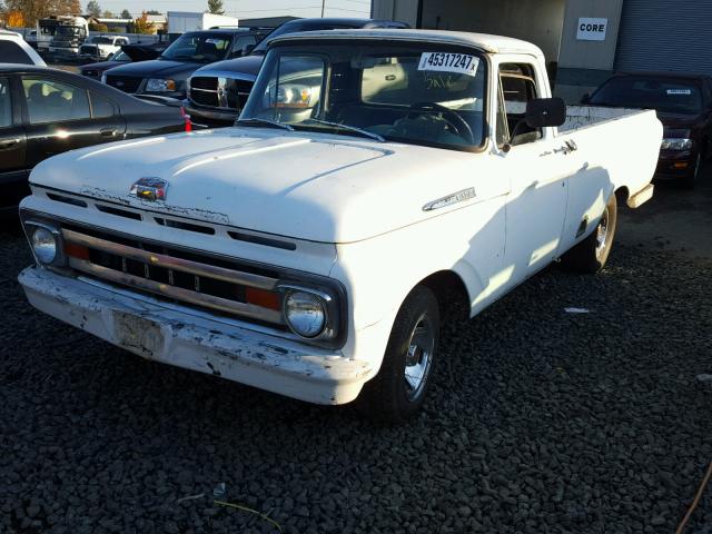 F10JR110345 - 1961 FORD PICKUP WHITE photo 2