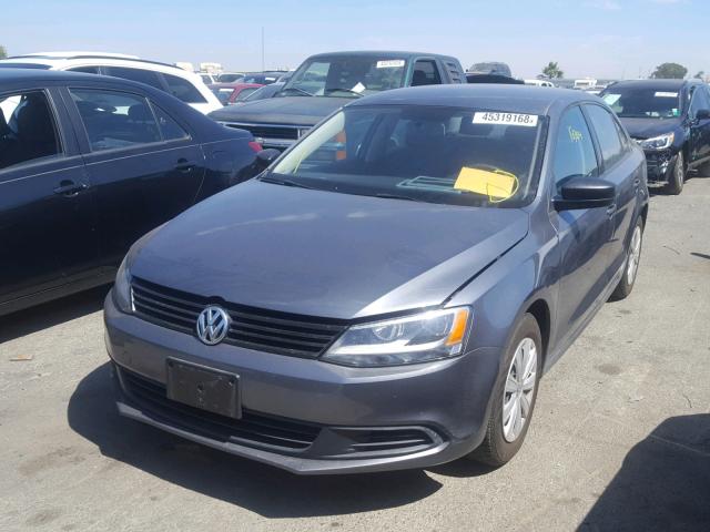 3VW2K7AJ3DM429023 - 2013 VOLKSWAGEN JETTA BASE Գրաֆիտ լուսանկար 2