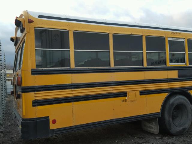 4UZ6CFAA8XCB71243 - 1999 FREIGHTLINER CHASSIS FS 黄色 照片 4