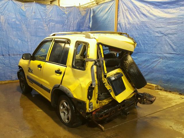 2CNBJ734736925718 - 2003 CHEVROLET TRACKER ZR YELLOW photo 3