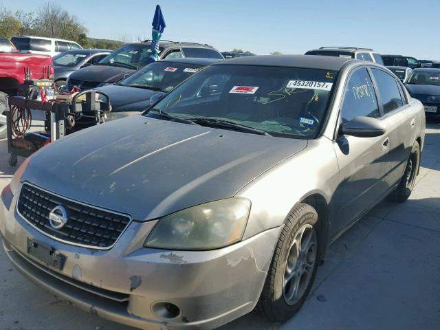 1N4AL11D25N429854 - 2005 NISSAN ALTIMA S TAN photo 2