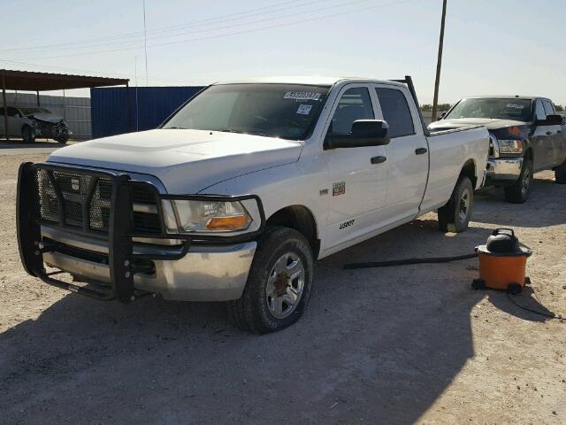 3D7TT2CT7BG615221 - 2011 DODGE RAM 2500 WHITE photo 2