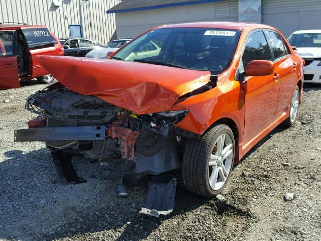 2T1BU4EE8DC073606 - 2013 TOYOTA COROLLA BA ORANGE photo 2