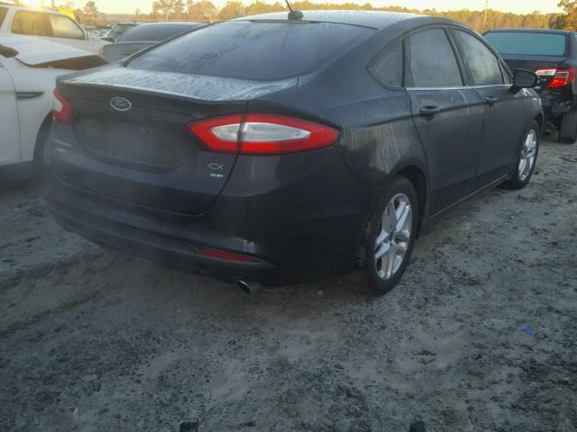 3FA6P0H70DR211413 - 2013 FORD FUSION SE BLACK photo 4